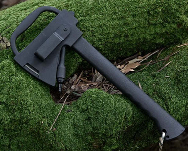 Multifunctional Outdoor Survival Tactical Axe – Compact & Durable